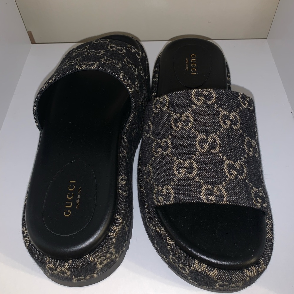 Gucci Black and Brown Sandals